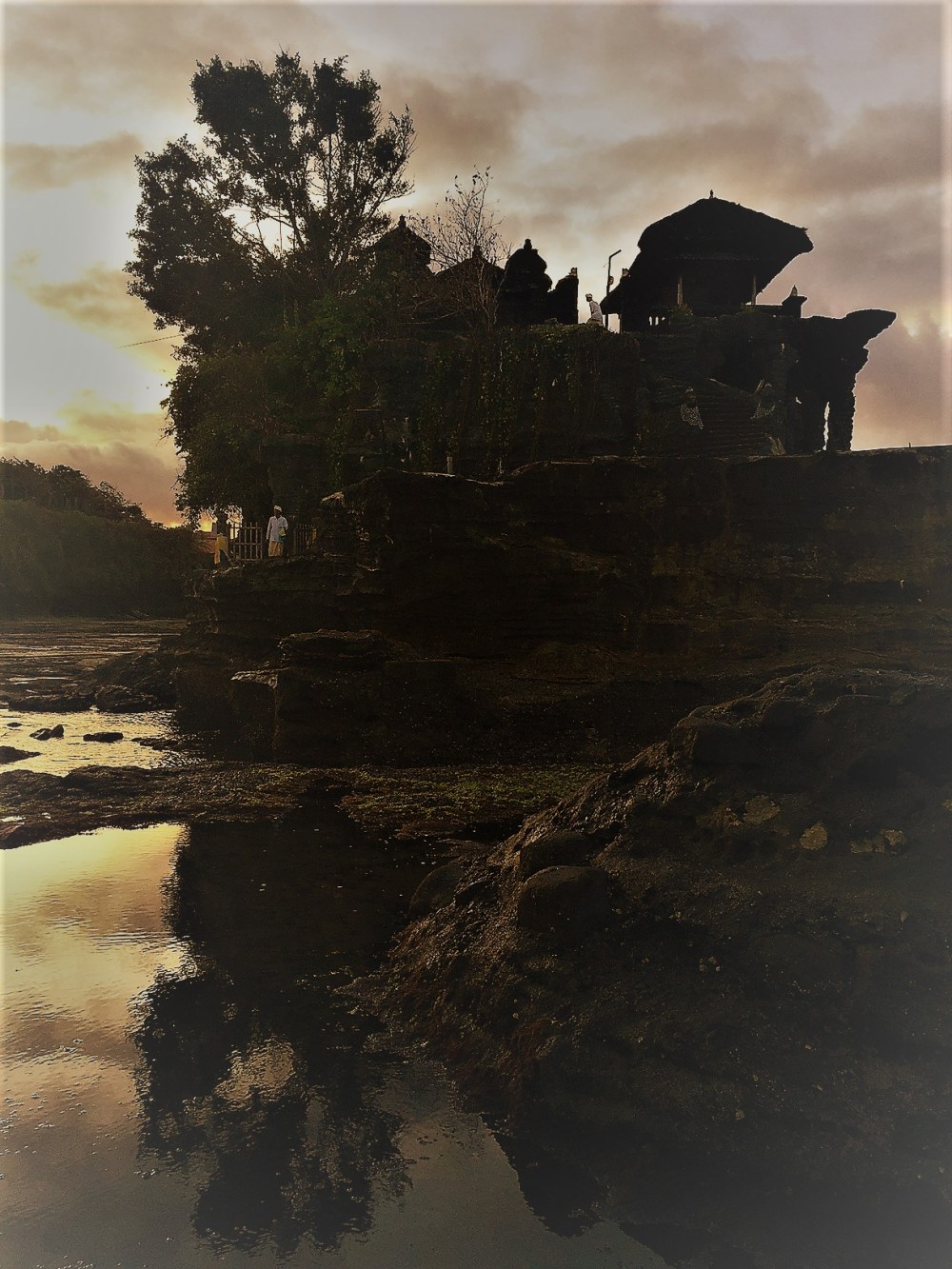 tanah-lot-reflections-filter
